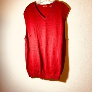 IZOD MENS 100% COTTON SWEATER VEST SZ XL V NECK PULLOVER RED SLVLESS